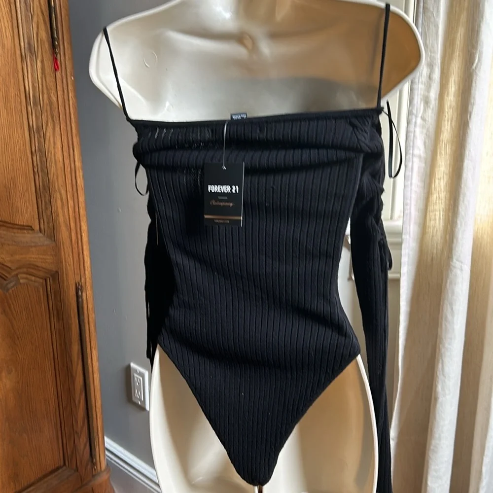 Forever 21 Contemporary Collection Knit Bodysuit - Picture 2 of 5
